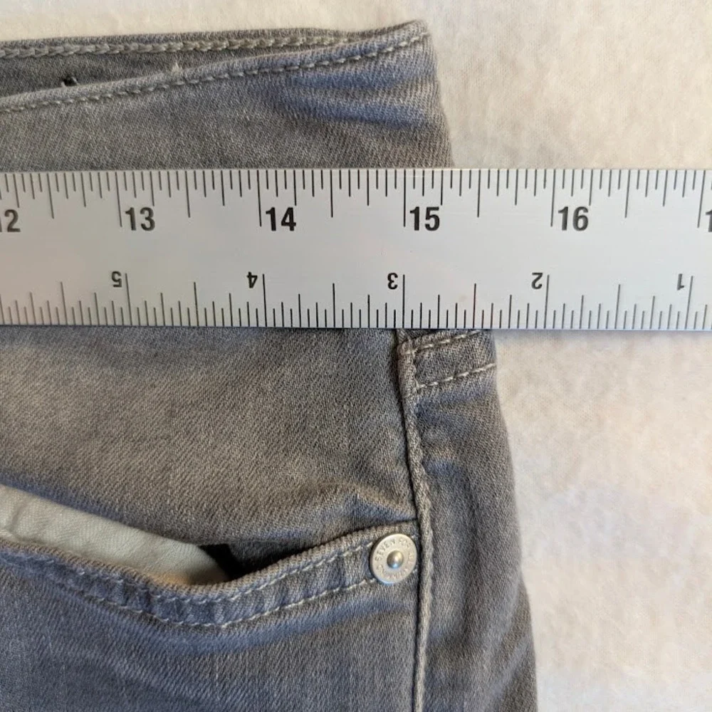 7 For All Mankind Gwenevere Grey Skinny Jeans Womens Size 31 Stretch Denim